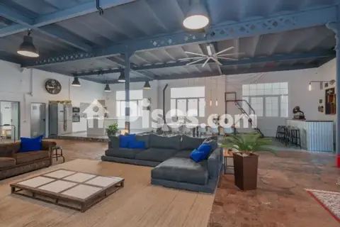 Loft en Carrer dels Tres Roures