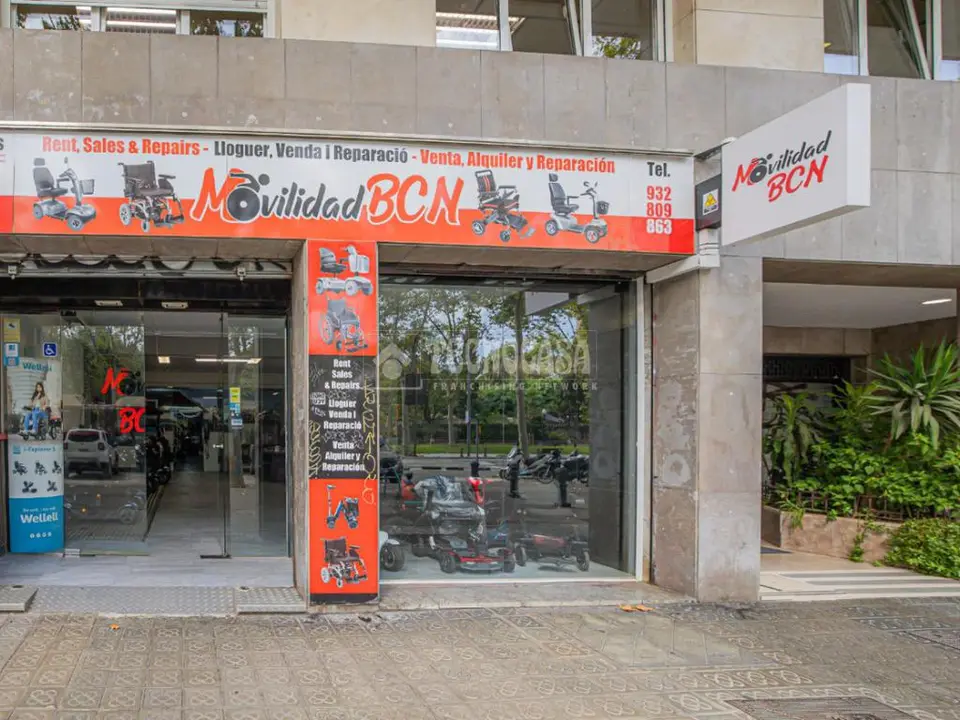 Local comercial en venta en Eixample en El Fort Pienc en Barcelona
