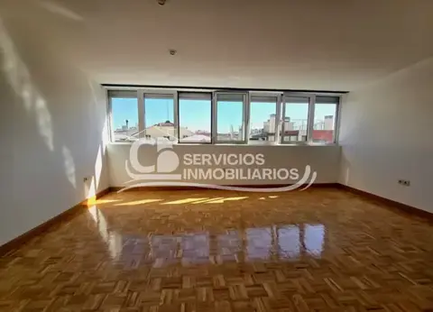 Piso en calle de Magallanes