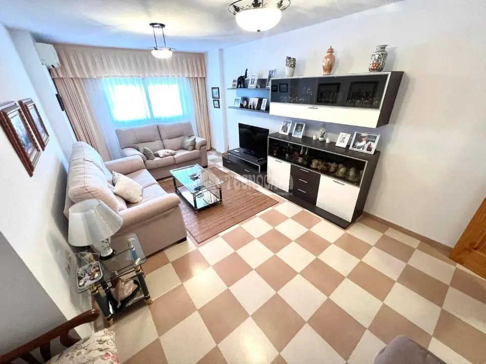 Piso en venta en C. Huerta Nueva en Estepona