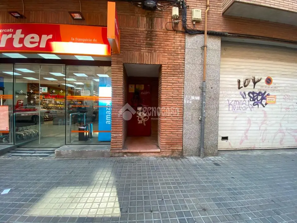 Box/plaza de garaje en venta en Santa Eulàlia en L'Hospitalet De Llobregat