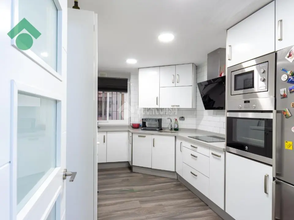 Piso en venta en Torre De Benagalbón en Rincón De La Victoria