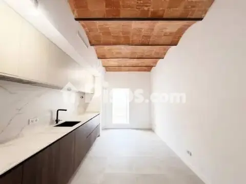 Piso en Carrer de Rosalia de Castro