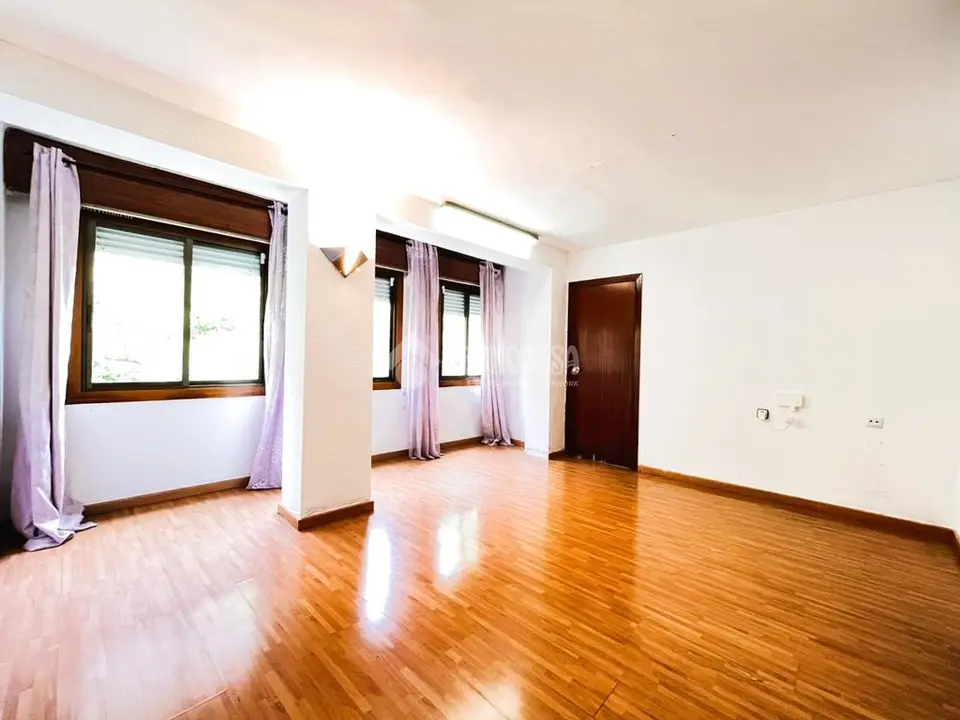 Piso en venta en La Torrasa en L'Hospitalet De Llobregat
