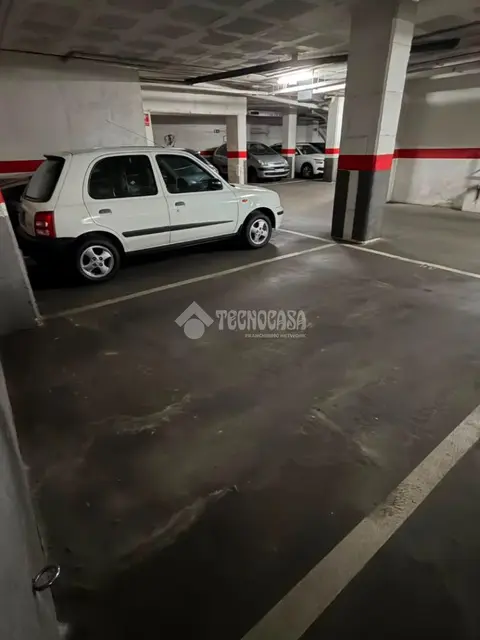 Box/plaza de garaje en venta en Nou Barris en Verdun en Barcelona