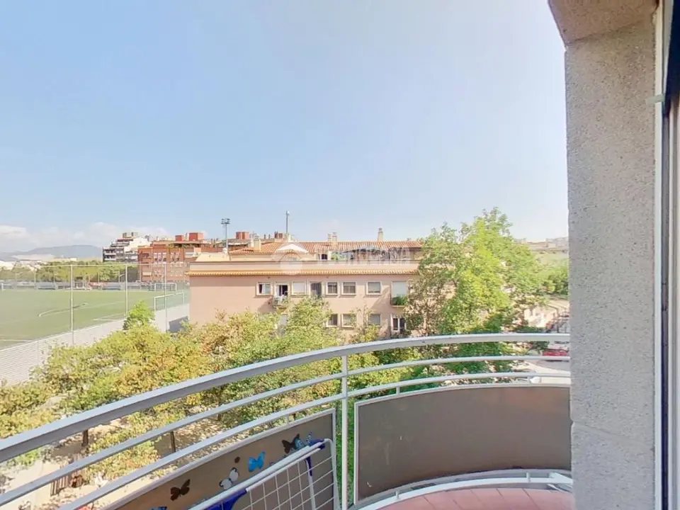 Piso en venta en Barberà Del Vallès