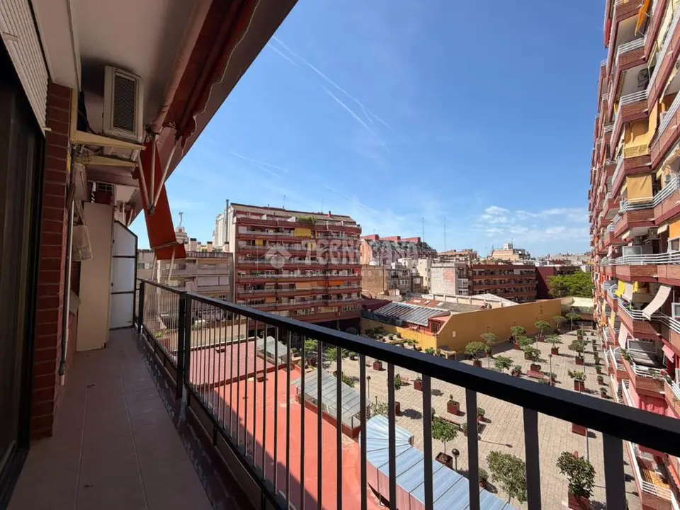 Piso en venta en Santa Eulàlia en L'Hospitalet De Llobregat