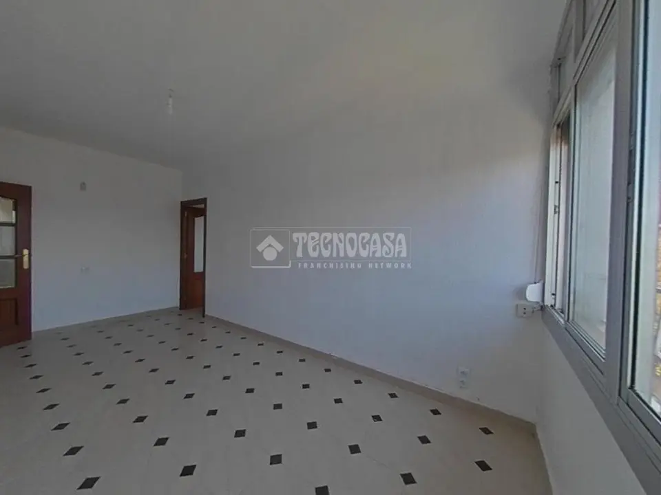 Piso en venta en Sant Ildefons en Cornellà De Llobregat