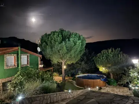 Chalet unifamiliar en calle Tejar