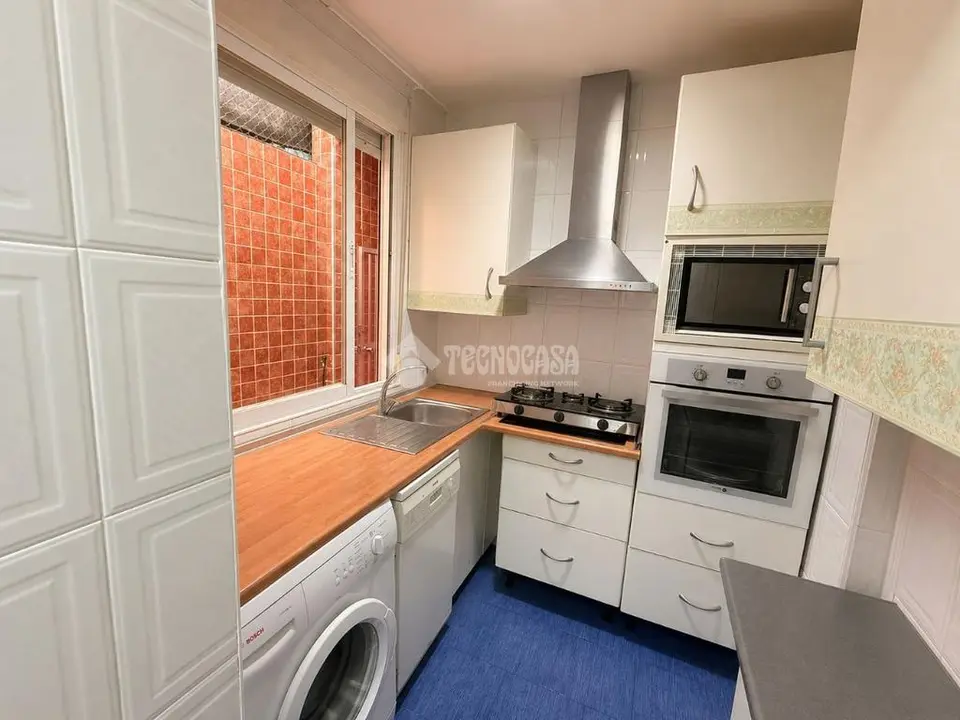 Piso en venta en San Blas en Simancas en Madrid