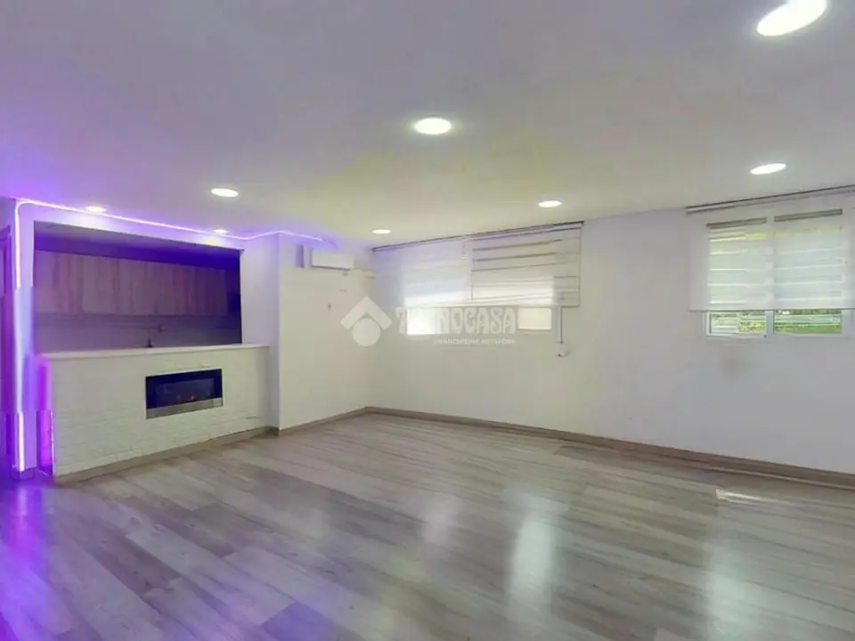 Piso en venta en Badia Del Vallès
