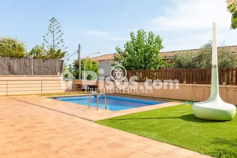 Casa en Santiago Rossiñol