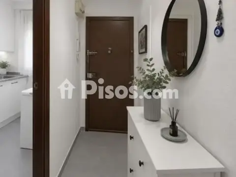 Apartamento en calle de Mauricio Ravel