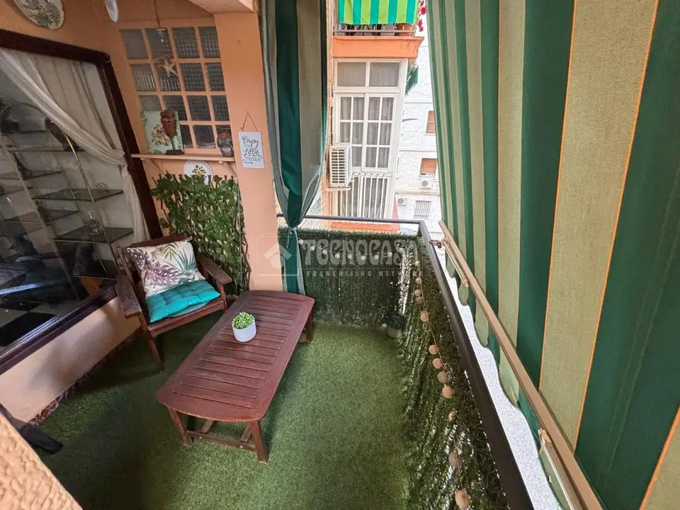 Piso en venta en Ciudad Jardín en Málaga