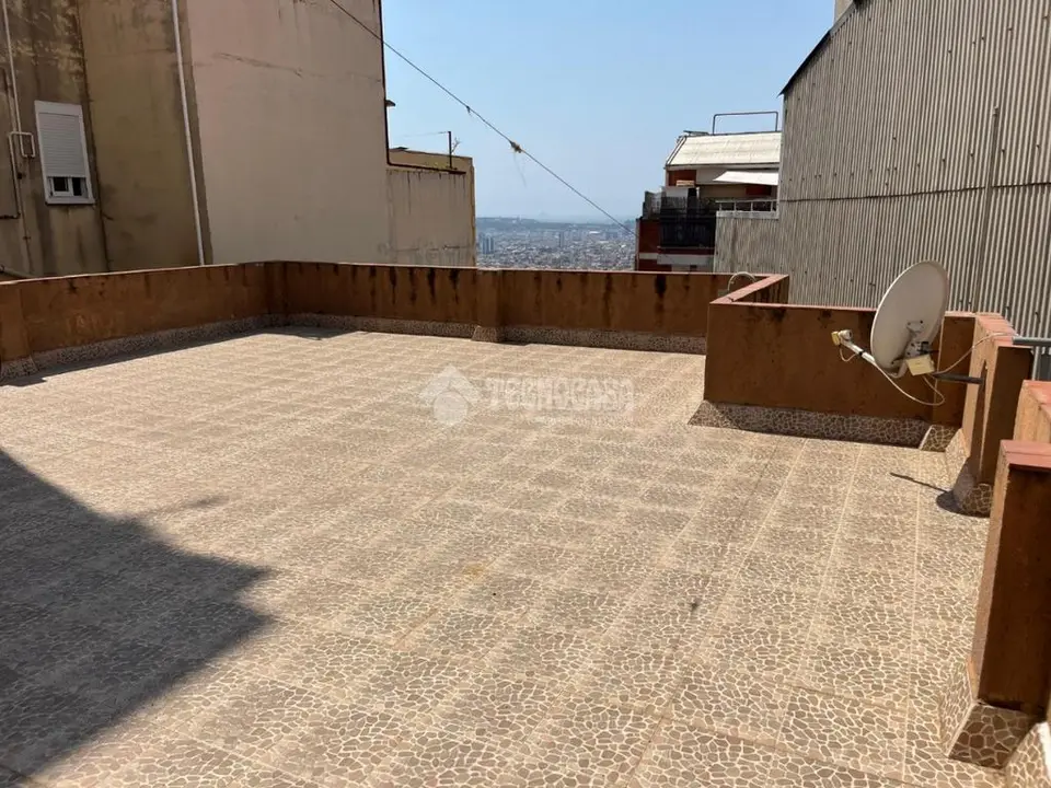 Piso en venta en Horta Guinardó en Can Baró en Barcelona