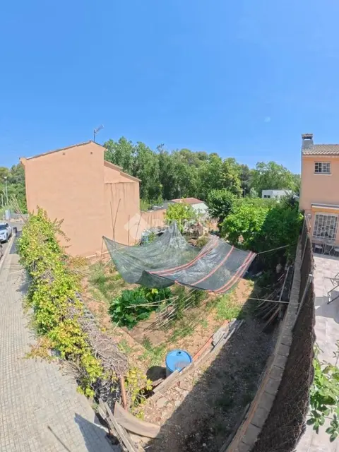 Terrenos en venta en Carrer Ximelis en Can Fatjó - Els Avets en Rubí