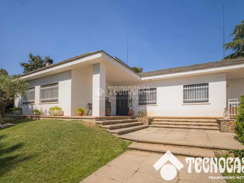 Casa en venta en Canovelles