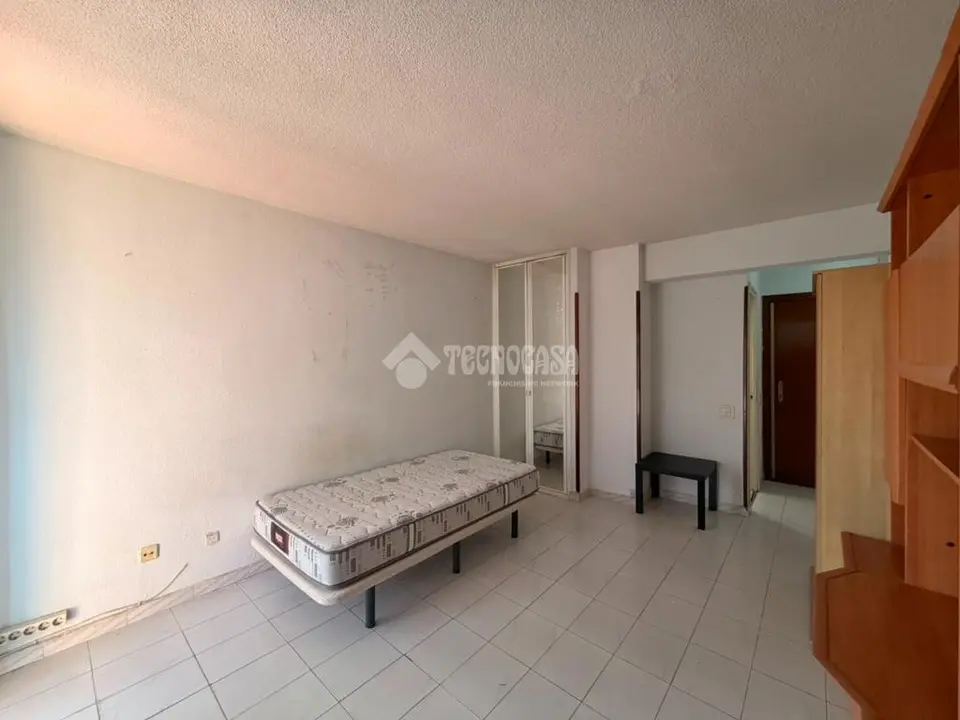 Piso en venta en Hortaleza en Canillas en Madrid